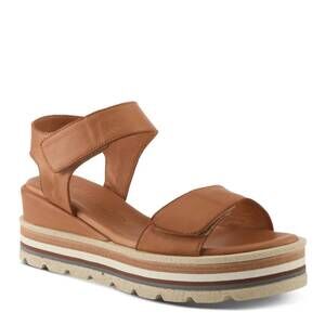 NEW SPRING FOOTWEAR women's hileman platform sandal in camel